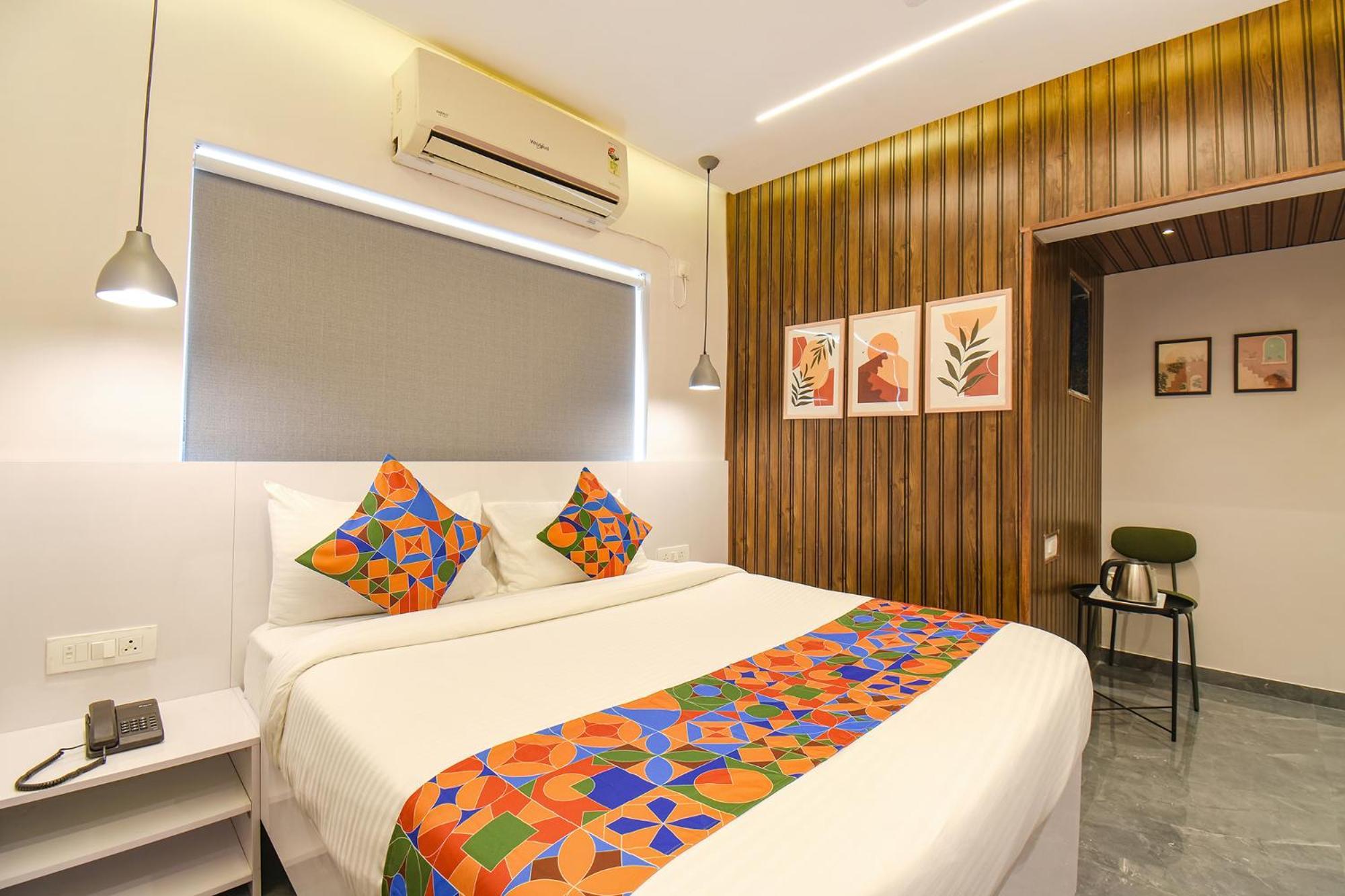 Fabhotel Olive Suite プネ エクステリア 写真